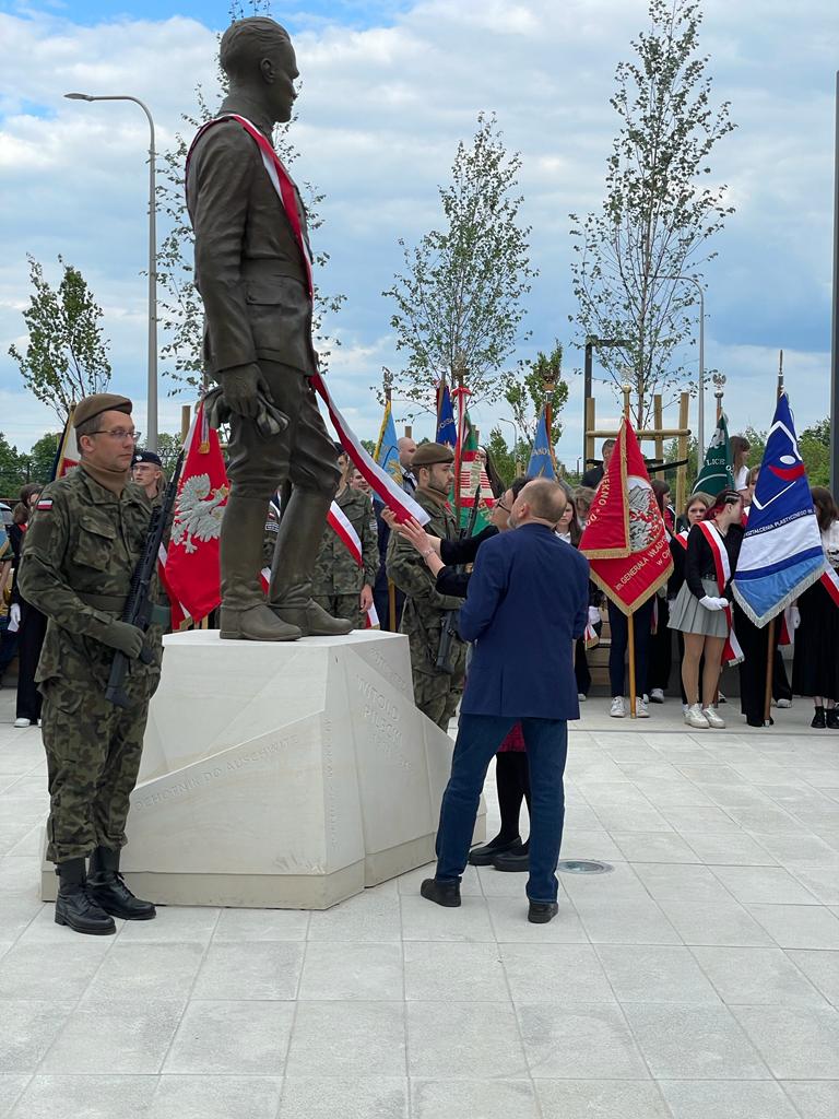 odsłonięcie pomnika rotmistrza Witolda Pileckiego